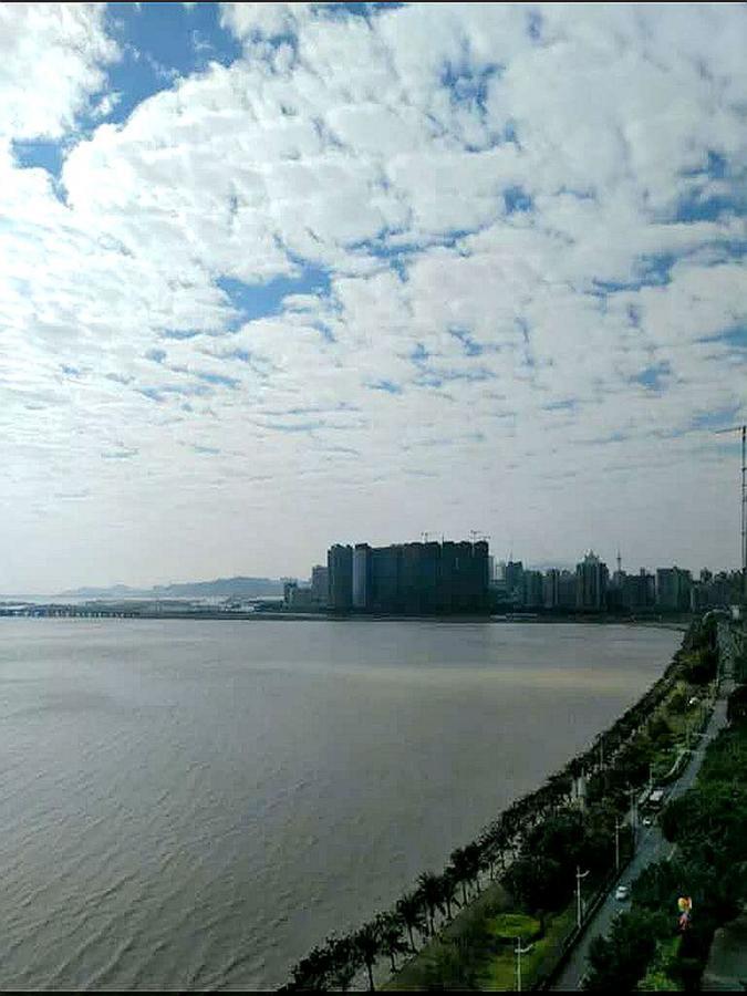 Peninsula Sea View Hostel海景青年旅舍 Zhuhai Exterior foto